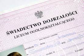 Lewe świadectwo ukończenia liceum  Gdzie kupić świadectwo ukończenia szkoły średniej z wpisem