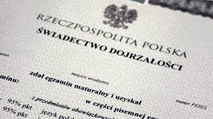 Kupię świadectwo ukończenia szkoły średniej