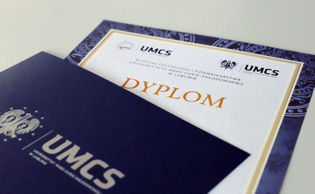 Gdzie kupić świadectwo ukończenia szkoły średniej z wpisem Forum
