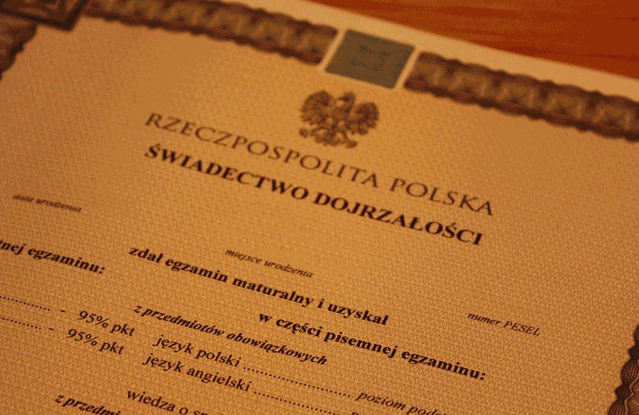 Oferujemy świadectwo szkoły średniej z wpisem maturę z wpisem Legalna matura z wpisem do CKE i OKE