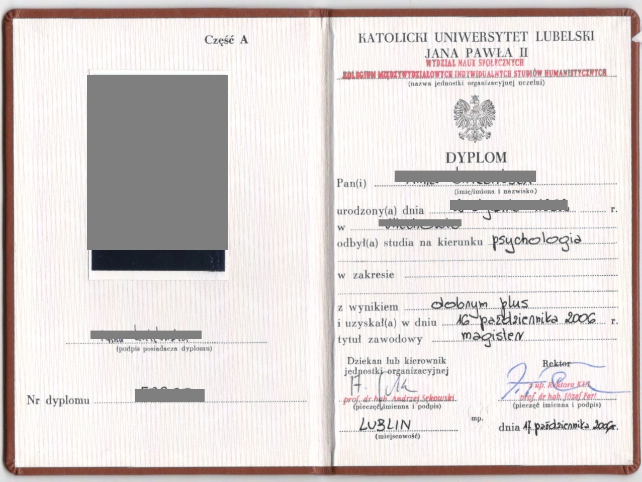Kupię dyplom licencjat Dyplomy kolekcjonerskie opinie Kupię dyplom magistra z wpisem