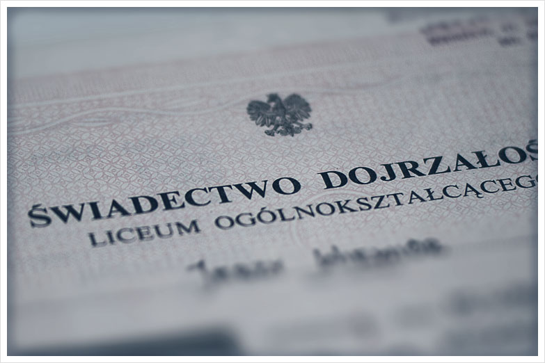 Kupię świadectwo szkolne z wpisem